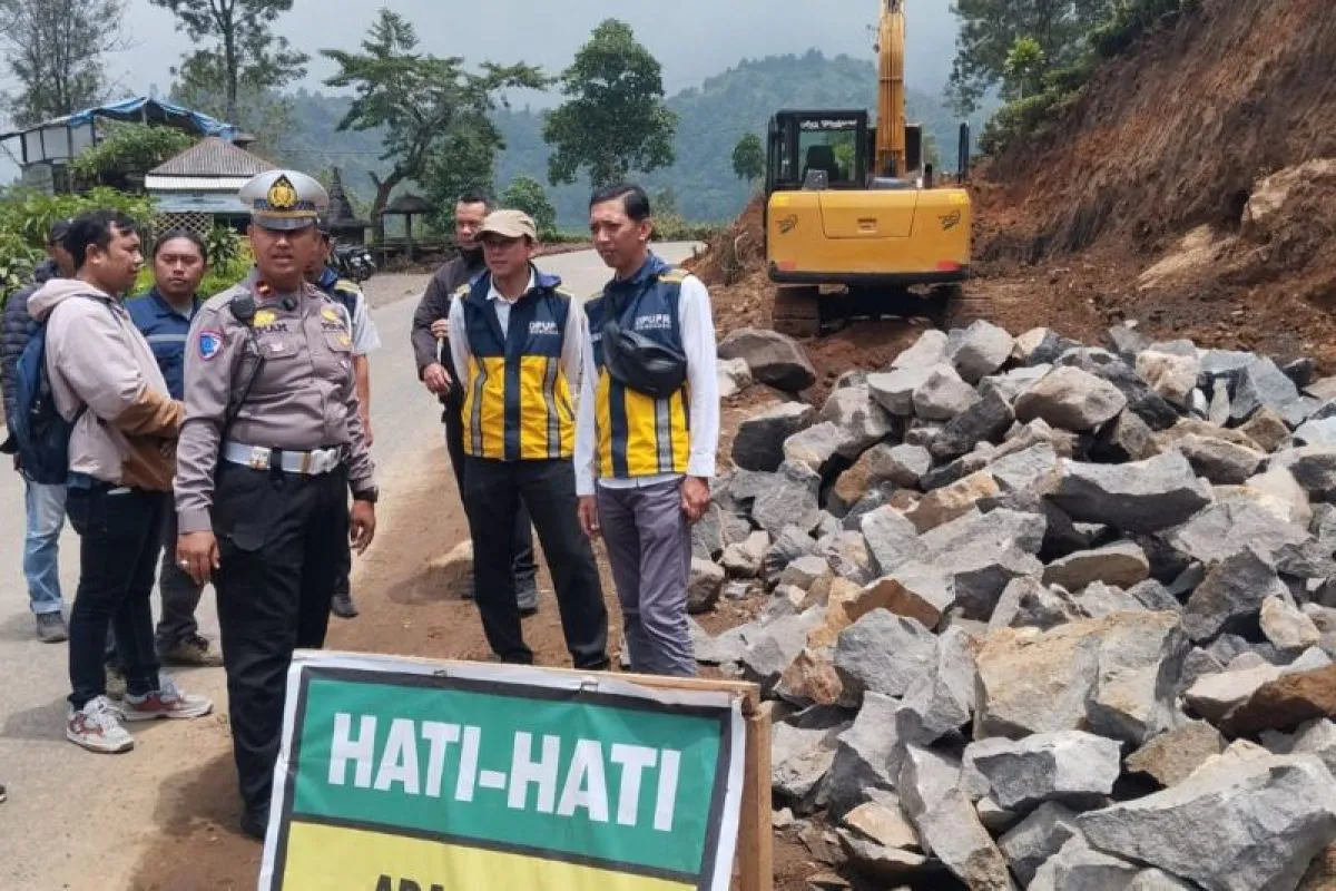 Satlantas dan PUPR Wonosobo Tinjau Jalur Wisata Jelang Libur Natal dan Tahun Baru